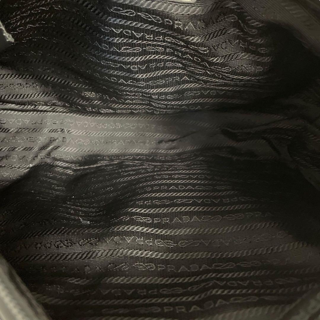 【極美品】プラダ　三角ロゴ　ナイロン　黒　フラップ　ショルダーバッグ　4756