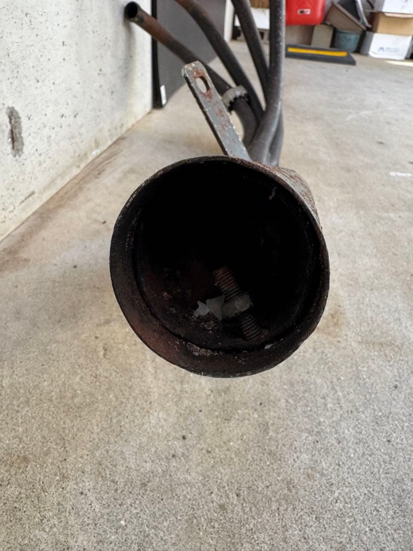 不明ショートカン　ゼファー？　FX?