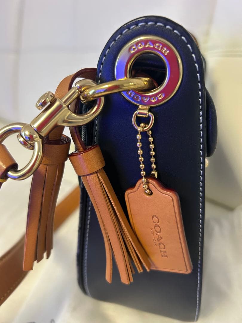 COACH ショルダーバッグ ほぼ未使用