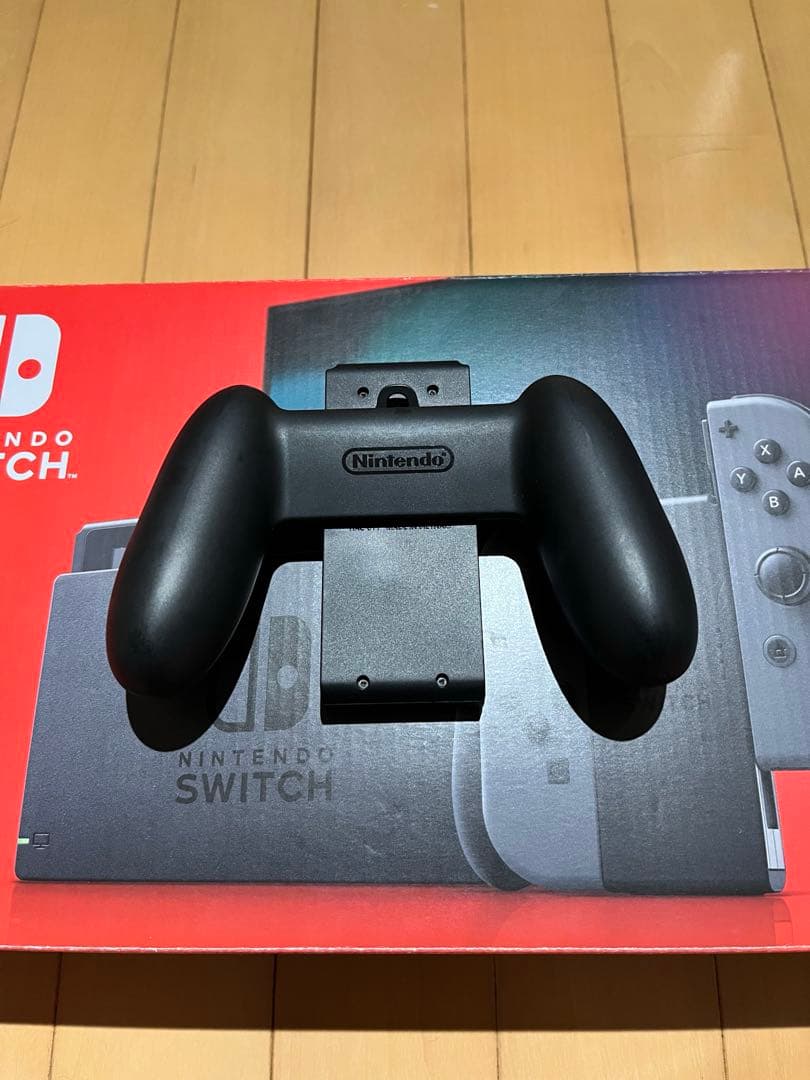 美品　ニンテンドー スイッチ　本体　Nintendo Switch 箱付属品付