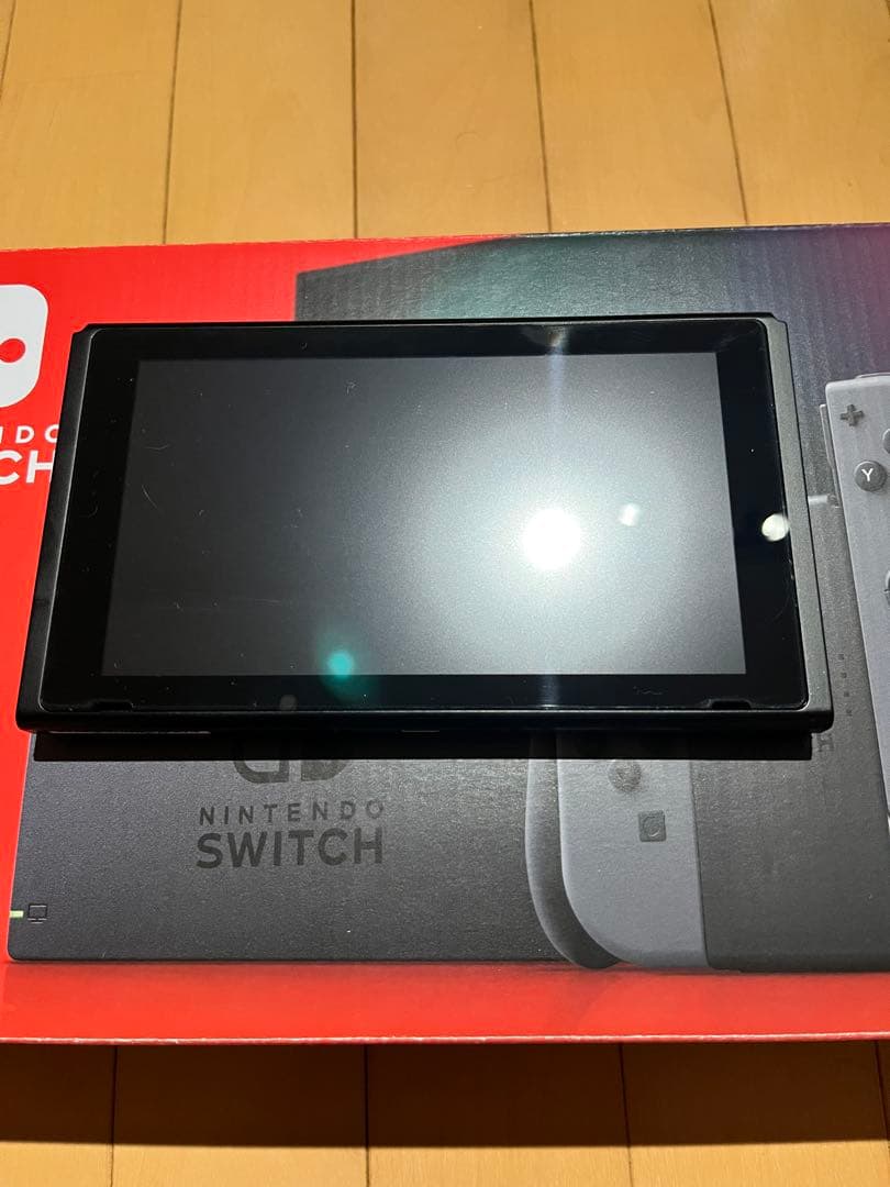 美品　ニンテンドー スイッチ　本体　Nintendo Switch 箱付属品付