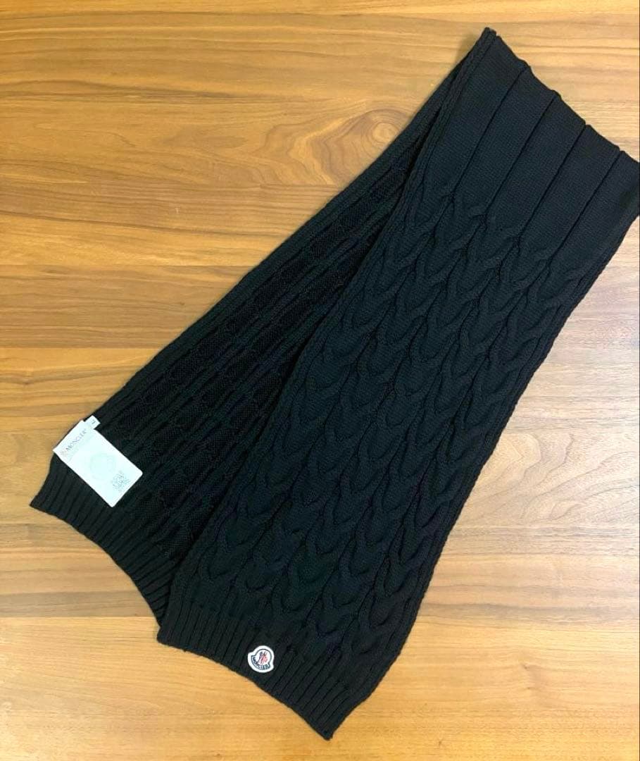 【極美品　本物認証確認済】　モンクレール　マフラー　ブラック