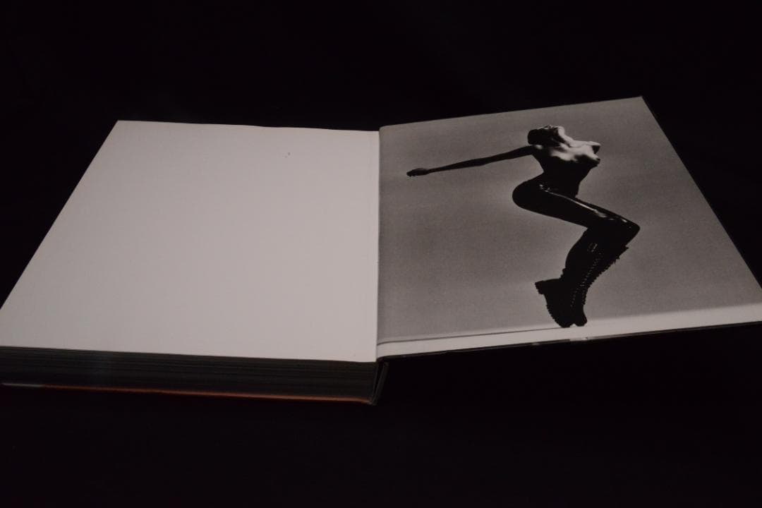 【Avedon Fashion 1944-2000】Richard Avedon