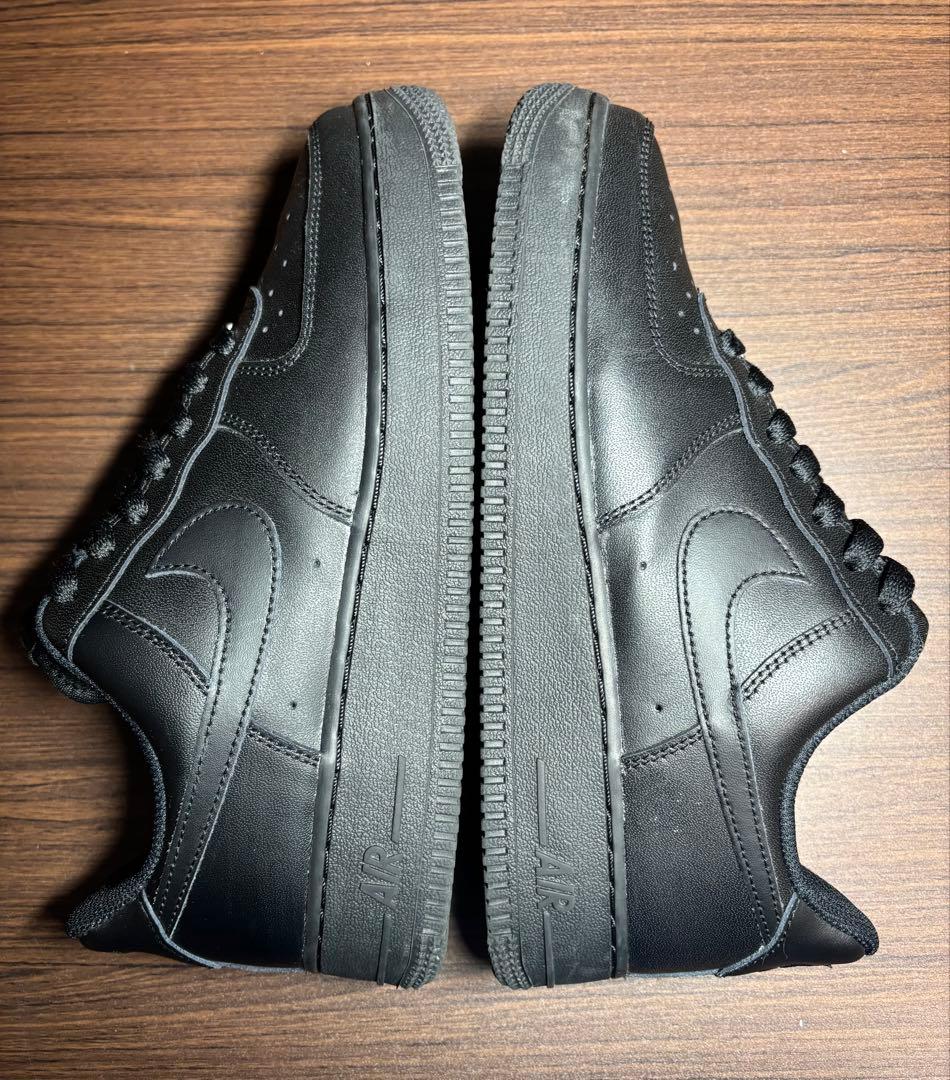 ナイキ ウィメンズ エアフォース1 ロー 07 ブラック　美品size25.0㎝