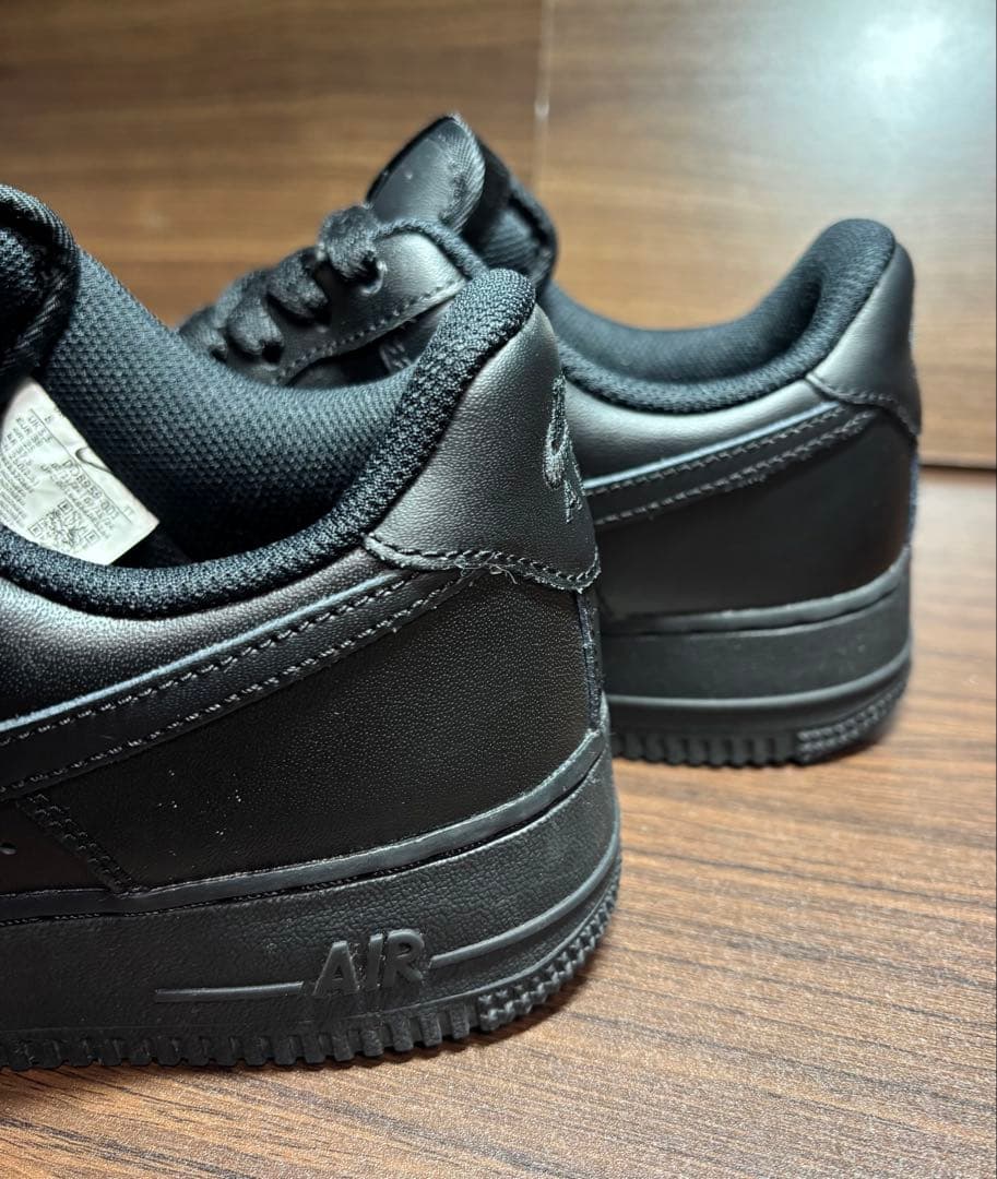 ナイキ ウィメンズ エアフォース1 ロー 07 ブラック　美品size25.0㎝