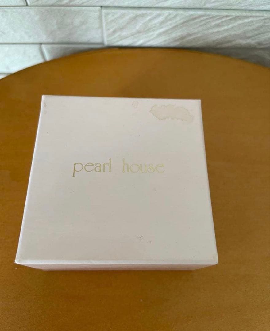 18K ペンダントトップ　ネックレス　ゴールド　リボン　チャーム