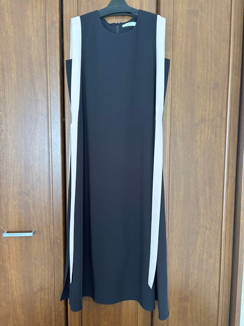 【新品未使用】ヤマダヤ　バイカラーAラインワンピース　FENNEL