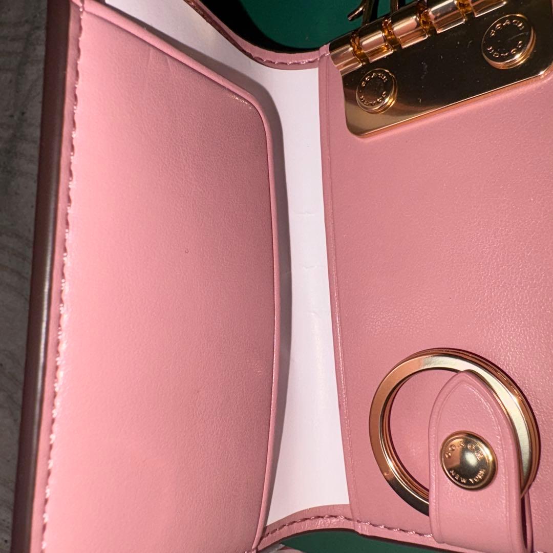 COACH 花柄 キーケース 保存袋付き