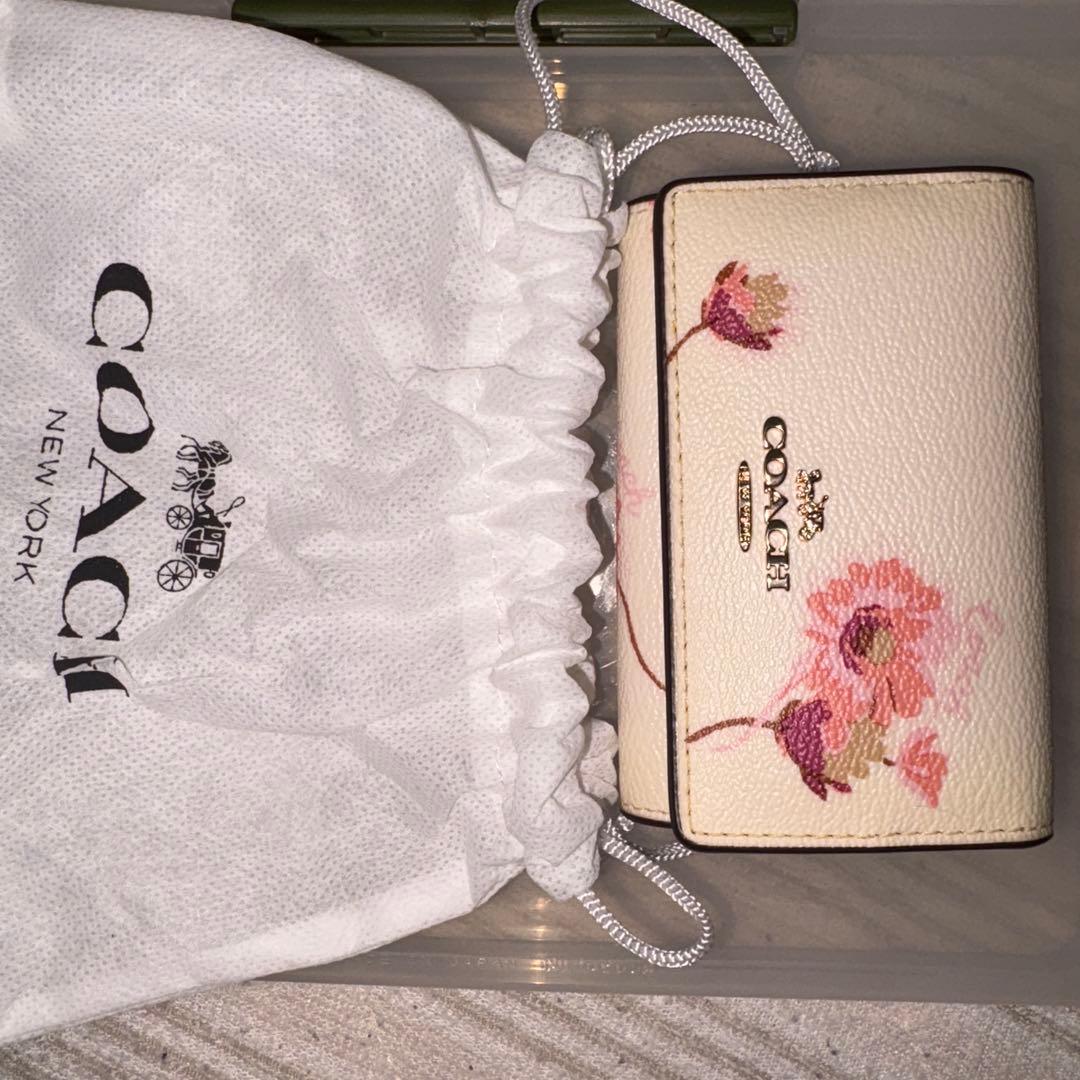 COACH 花柄 キーケース 保存袋付き