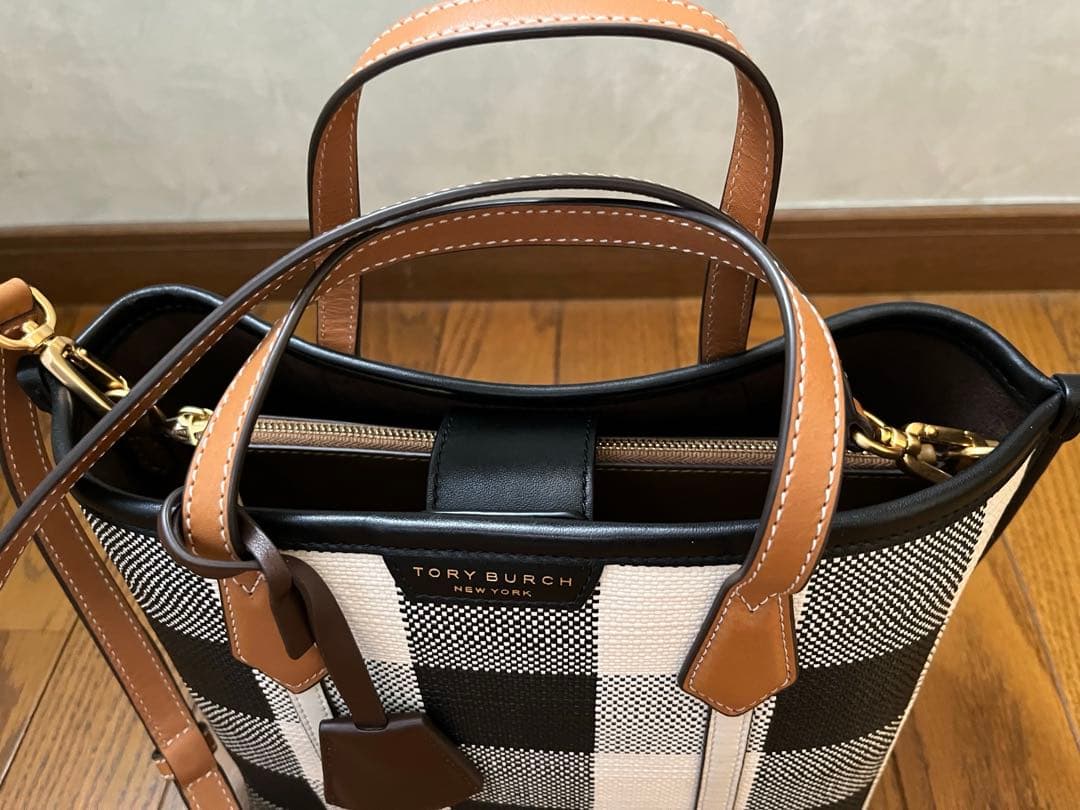 【美品】トリーバーチ　ショルダーバッグ