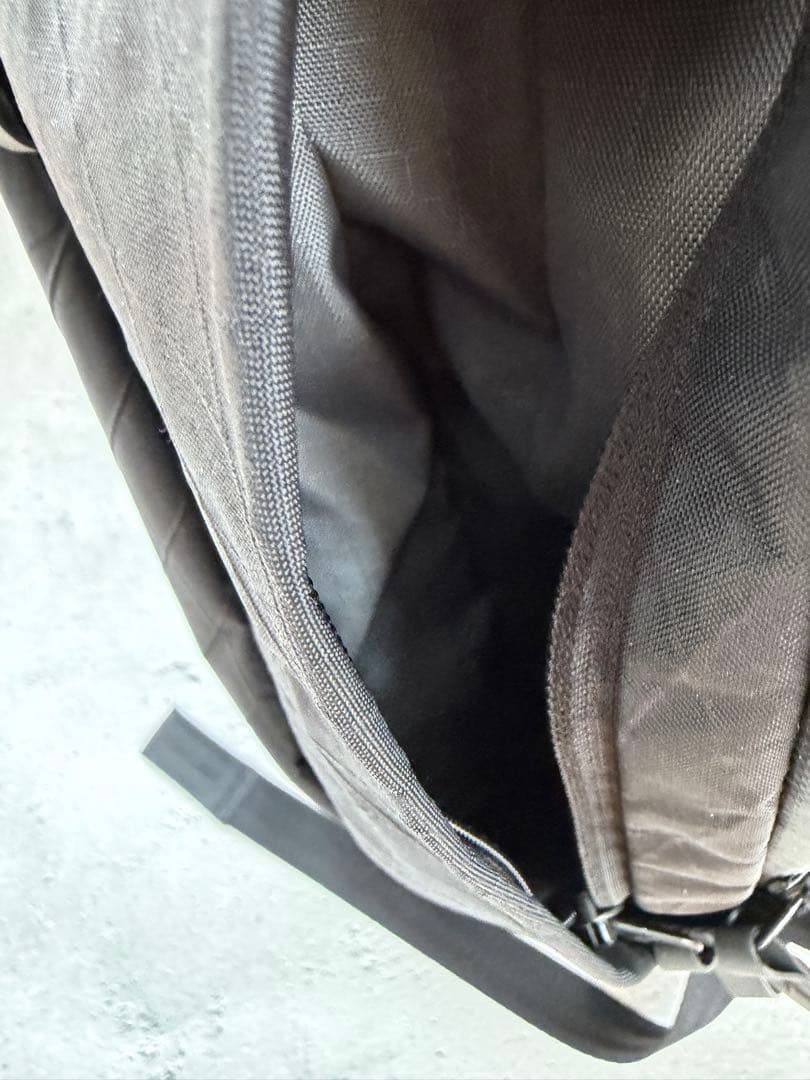 y*u様 ABLE CARRYデイリープラス 21L X-パック　ブラック