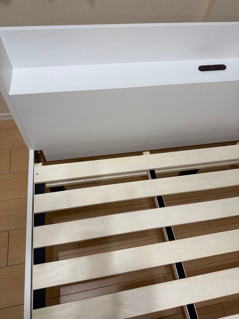 《美品》ニトリ ダブル ベッド ベッドフレーム すのこ 棚付 ホワイト 引取限定