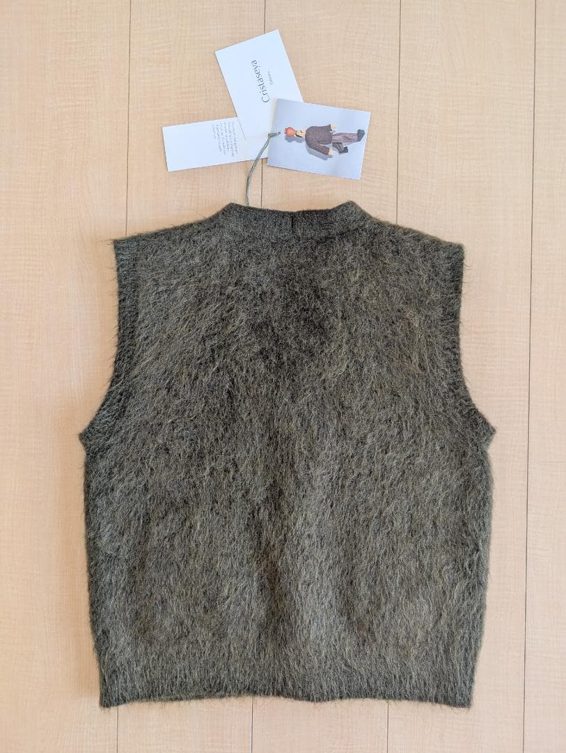 【arib】最終値下げ出品25日まで新品美品 Cristaseya ベスト