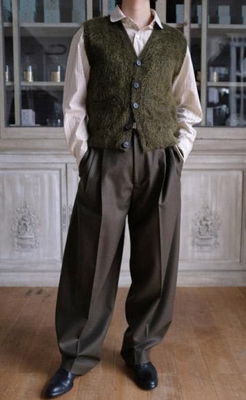 【arib】最終値下げ出品25日まで新品美品 Cristaseya ベスト