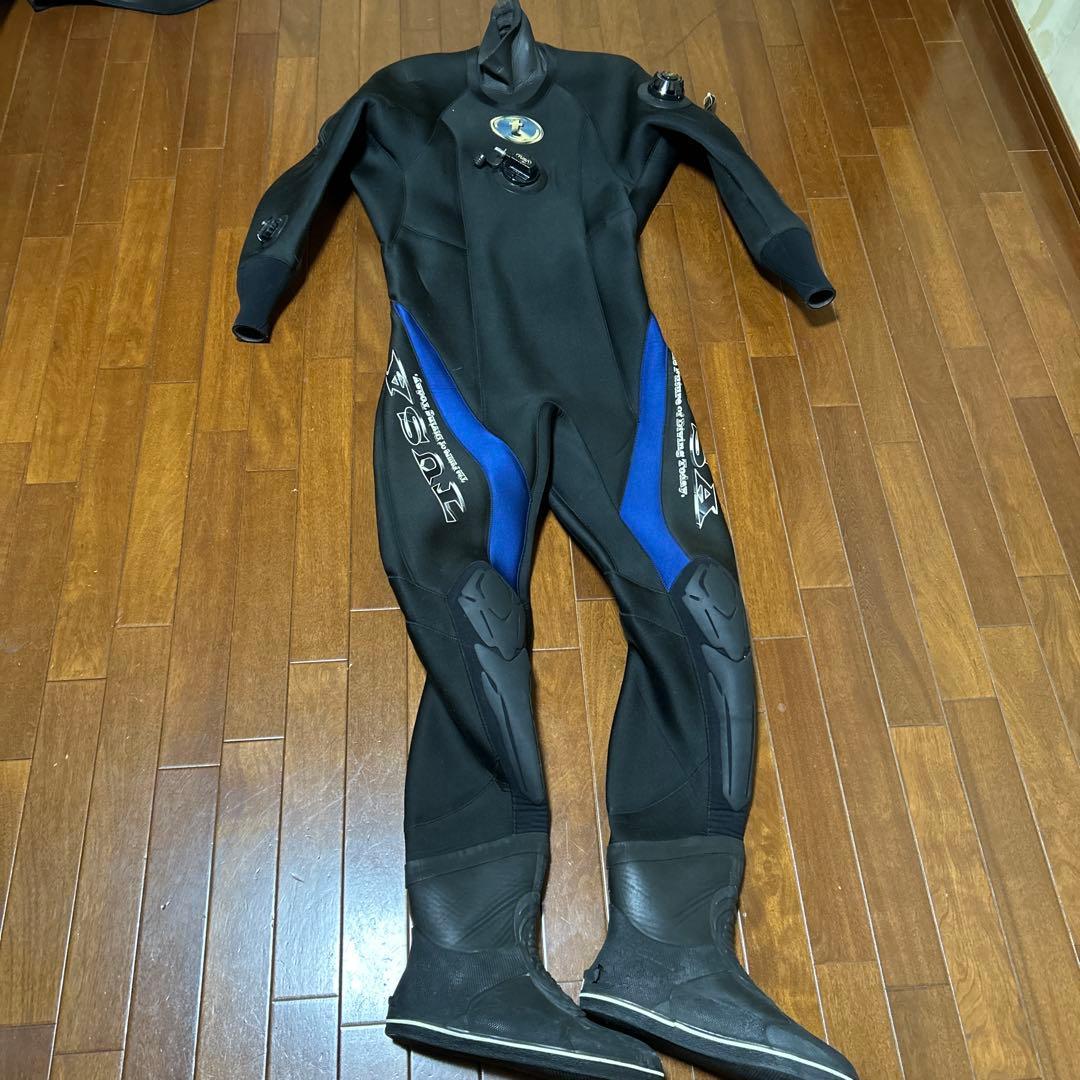 TUSAドライスーツ（ジャンク）