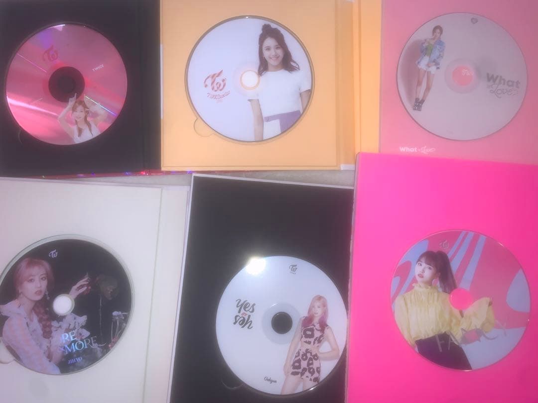 TWICE うちわ、アルバム