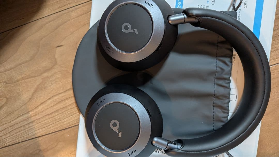 ヘッドホン ANKER space one pro