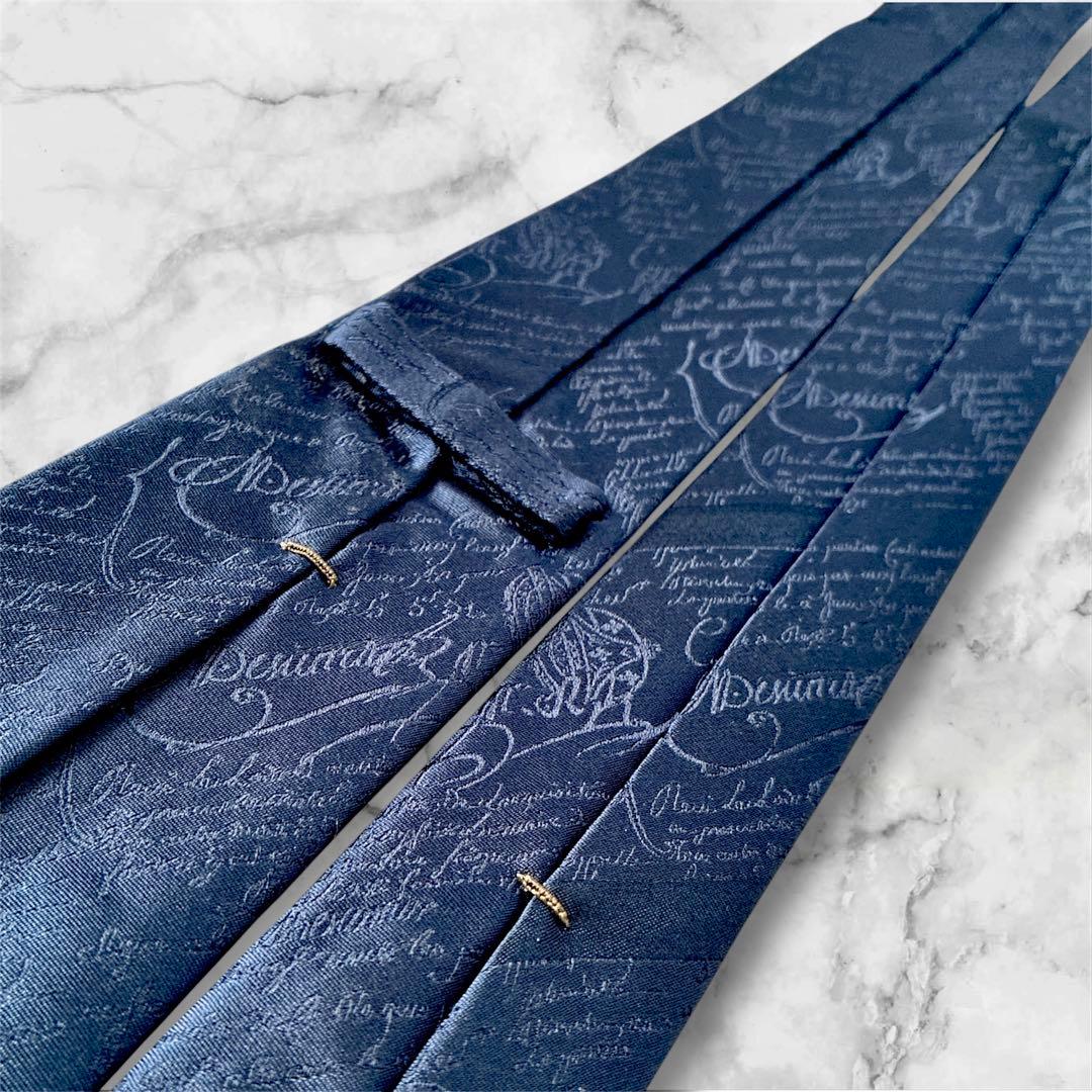 ✨未使用✨大人気即完売品✨ベルルッティ　カリグラフィー　ネイビー　ネクタイ