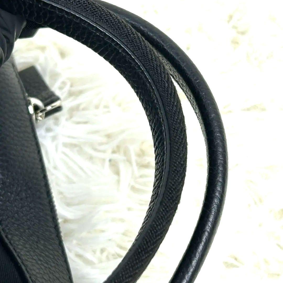 ほぼ新品GIORGIO ARMANI ボストンバッグ ブラック