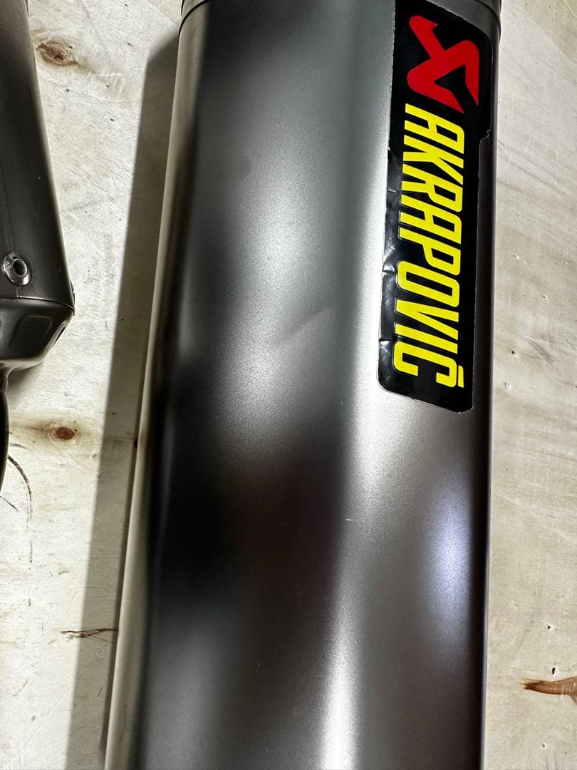  G310R用　Akrapovic フルエキマフラー