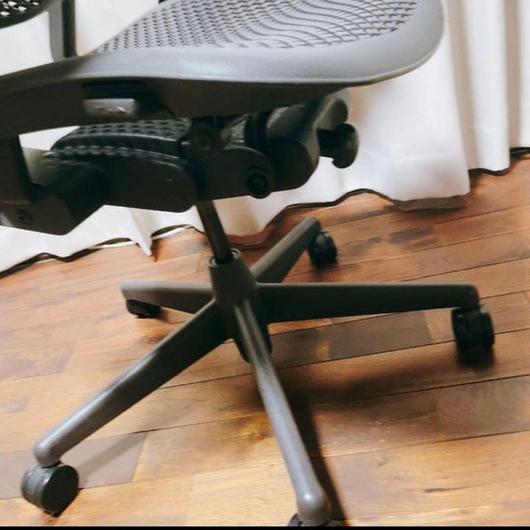 Herman Miller ハーマンミラー Celle Chair セラチェア