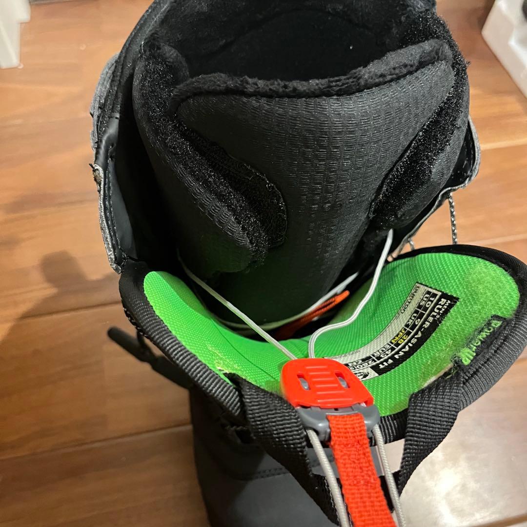 未使用級✨BURTON RULER スノーボードブーツ 28cm クイックレース