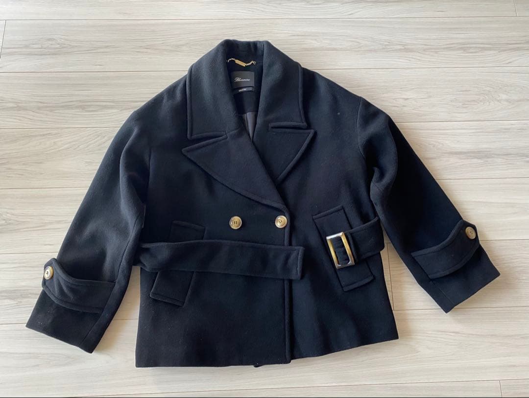 新品　ブルマリン　高級コート　黒　イタリア製　40 Blumarine