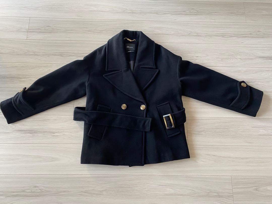 新品　ブルマリン　高級コート　黒　イタリア製　40 Blumarine