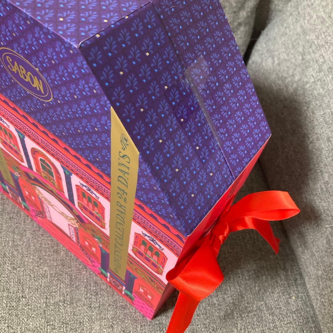 新品未使用　未開封　SABON アドベントカレンダー2024 エコバッグ付き