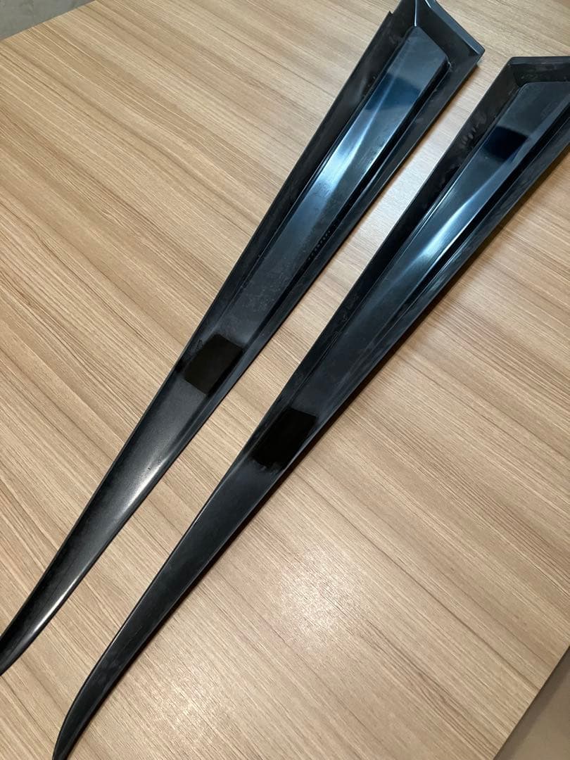 キャラバン Body Lineドアアウターパネル ステルスグレー塗装済　used