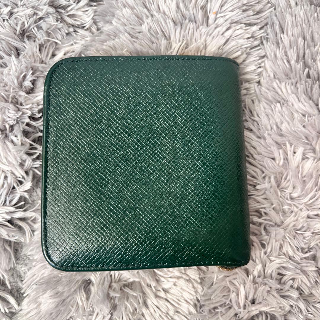 ルイヴィトン　ポルトビエモネジップ　タイガ　折り財布　ラウンドジップ　グリーン