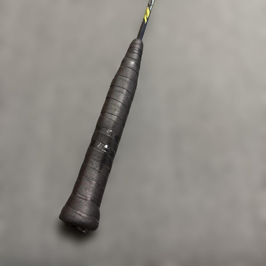 バドミントンラケット ナノフレア800ライト