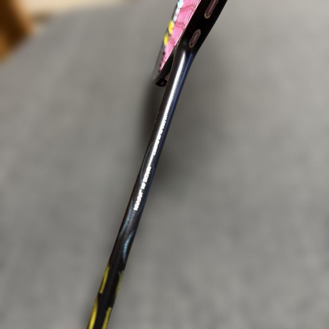 バドミントンラケット ナノフレア800ライト