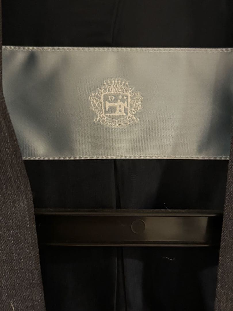 ダークグレー ジャケットとパンツのセット