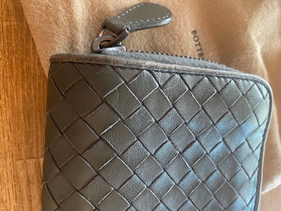 BOTTEGA VENETA 二つ折り財布 グレー