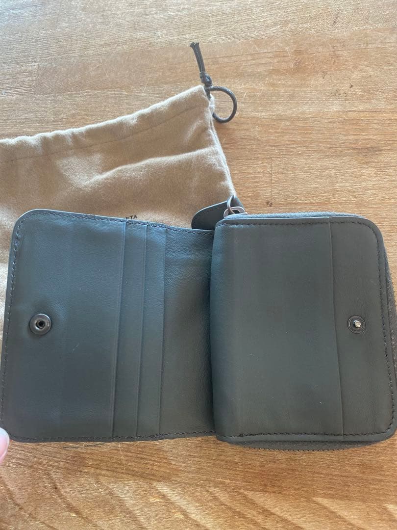 BOTTEGA VENETA 二つ折り財布 グレー