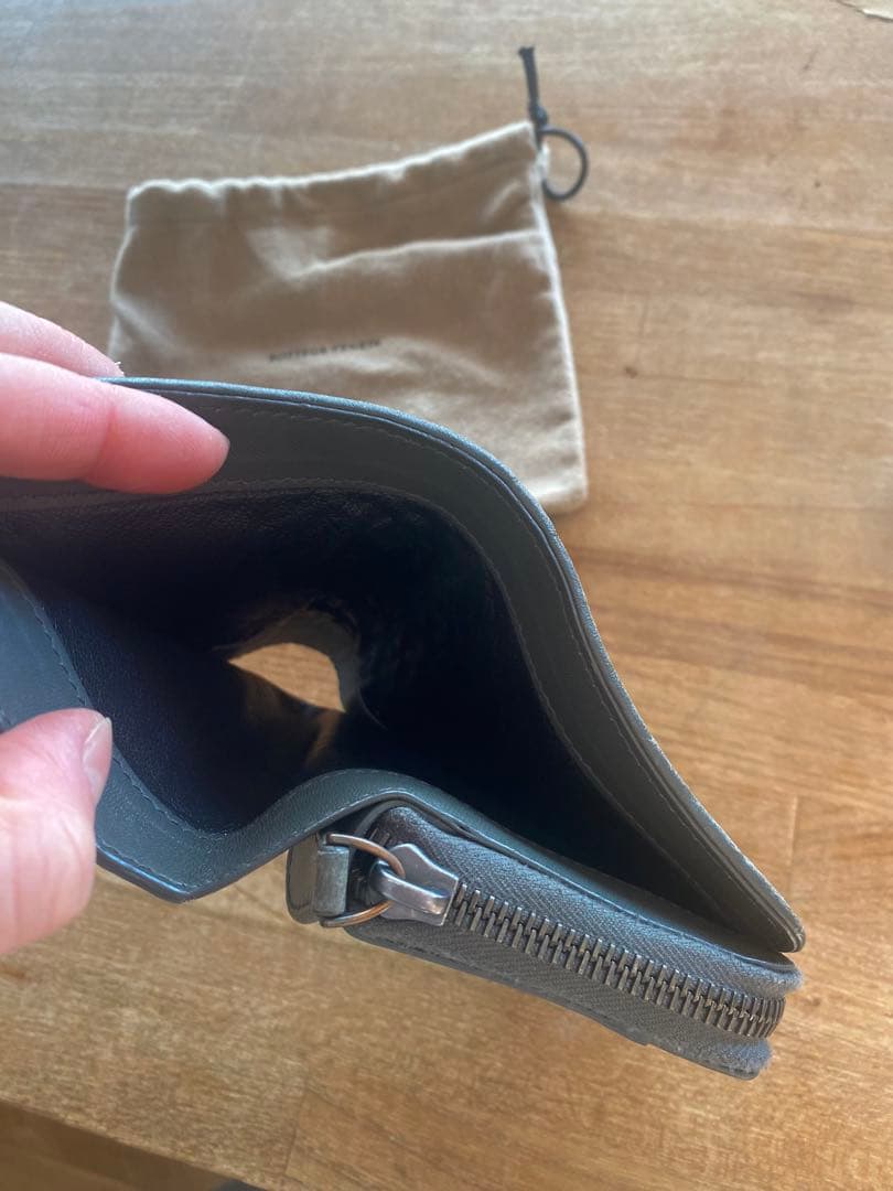 BOTTEGA VENETA 二つ折り財布 グレー