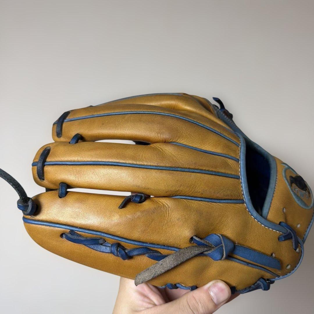 CAWS グラブ　内野手用　硬式も軟式も可