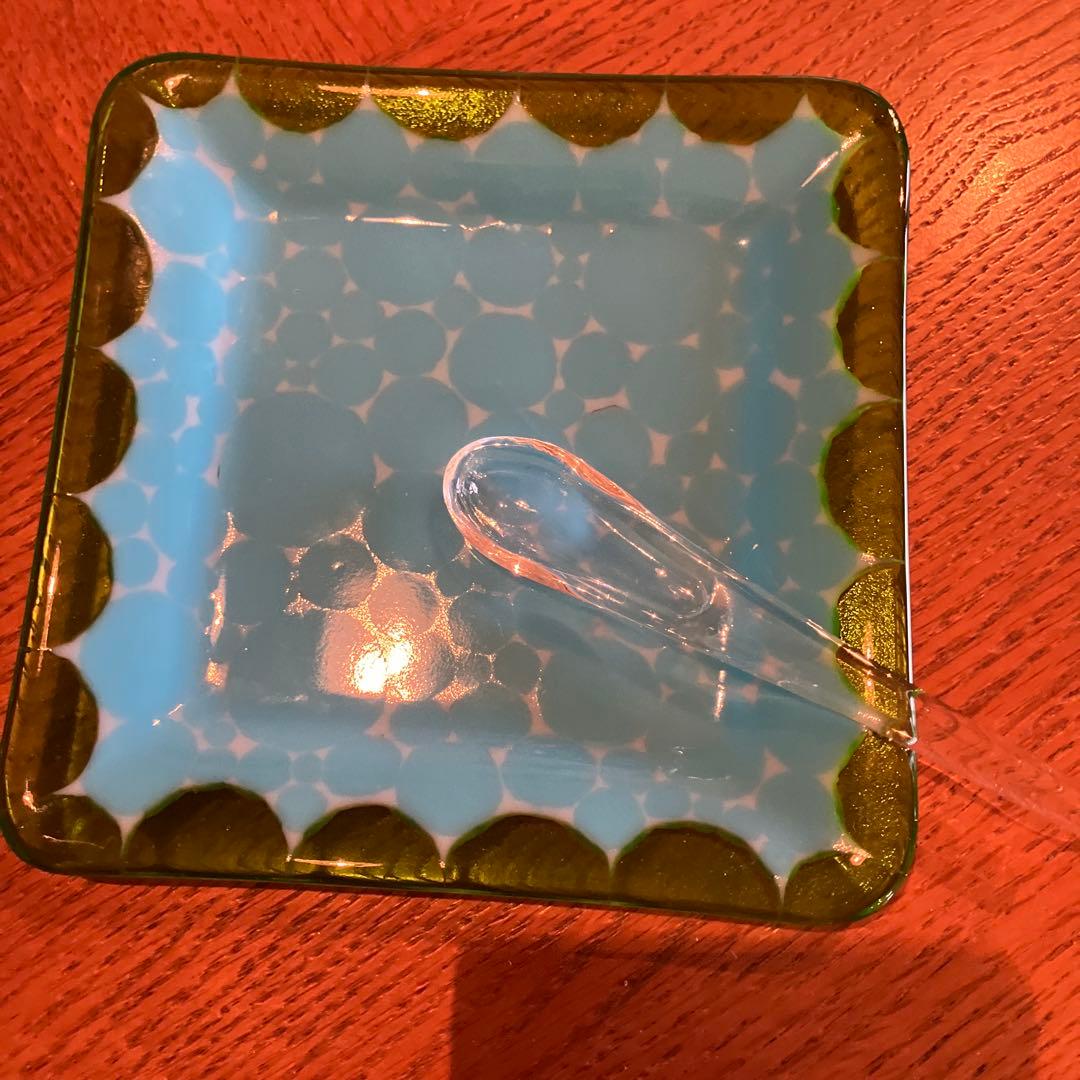 田子美紀さん　ガラス　スクエアプレート