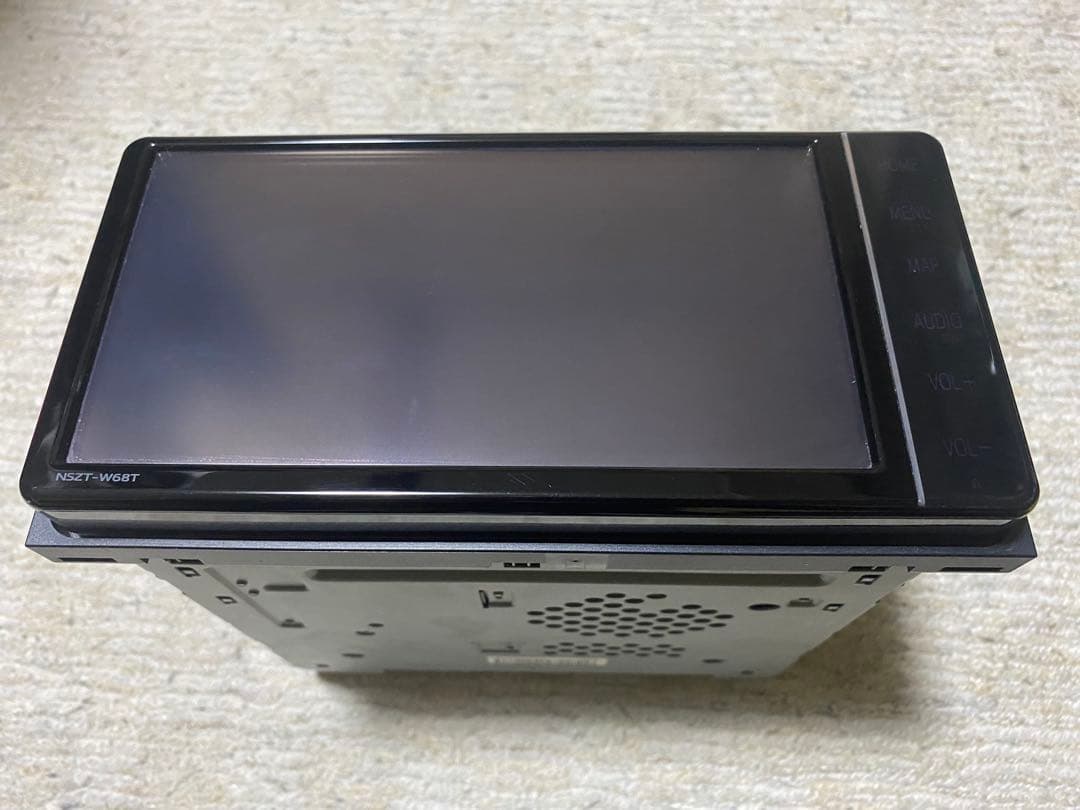 TOYOTA 純正カーナビ NSZT-W68T ハイラックス