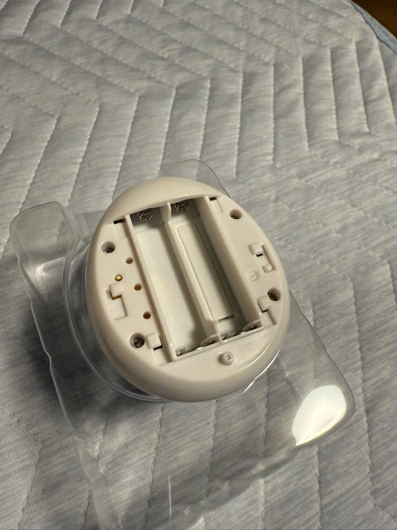 【訳アリ】バンダイ たまごっちみーつ 限定ホワイト