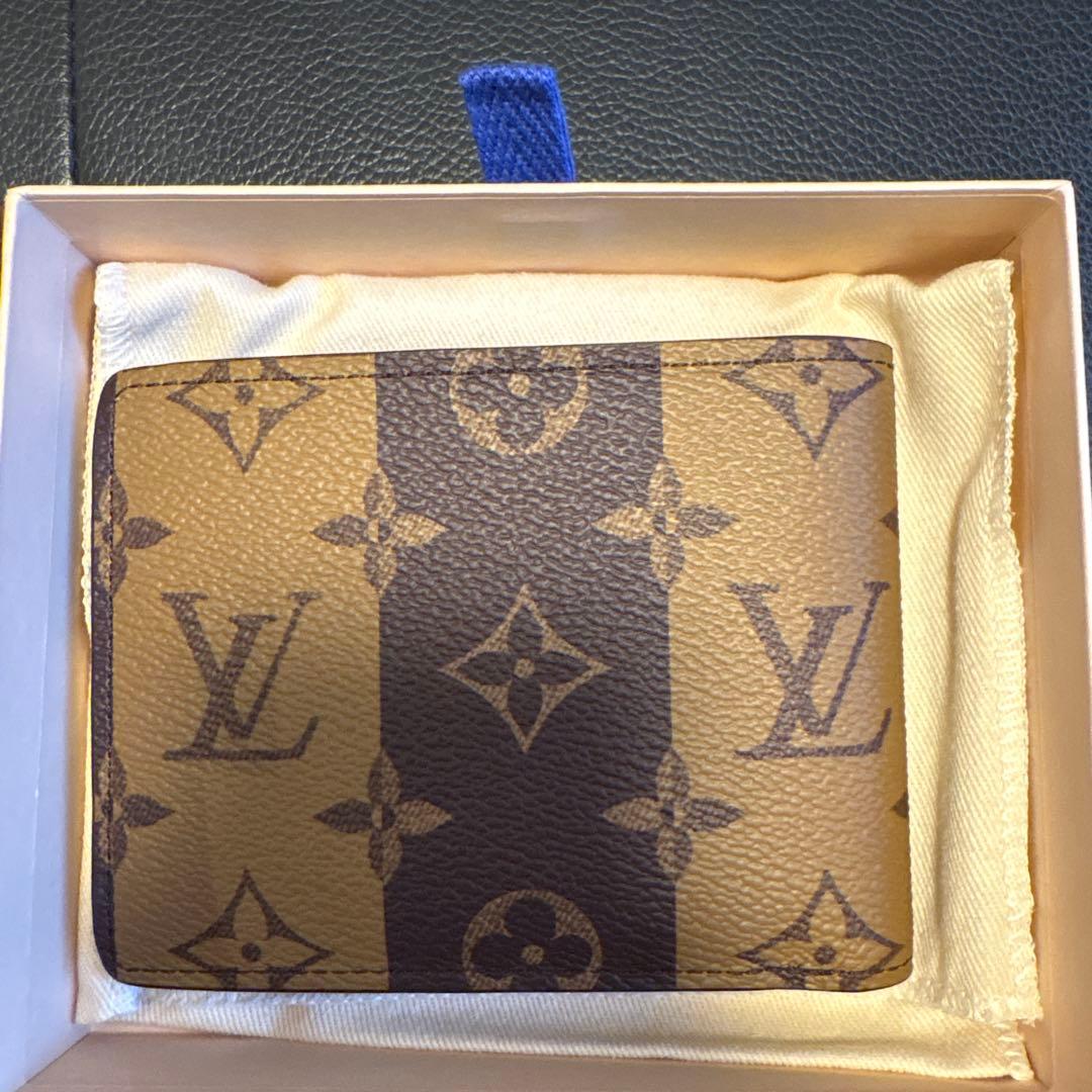 【未使用に限りなく近い】NIGO ヴィトン　コラボ財布