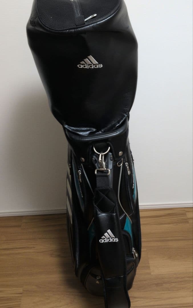 アディダス　ゴルフバック　9.5型キャディバッグ
