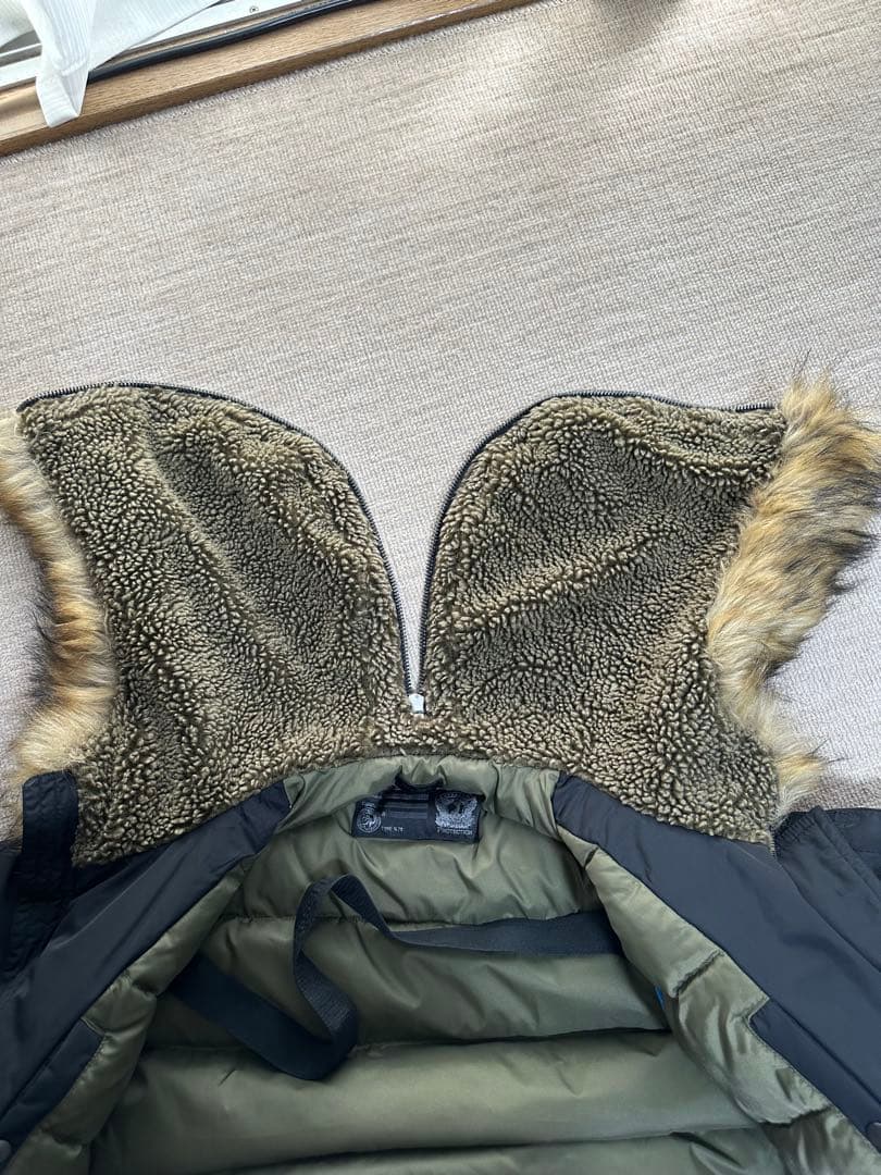 【Lサイズ】ディーゼル N-2Bタイプ 中綿入ジャケット 黒