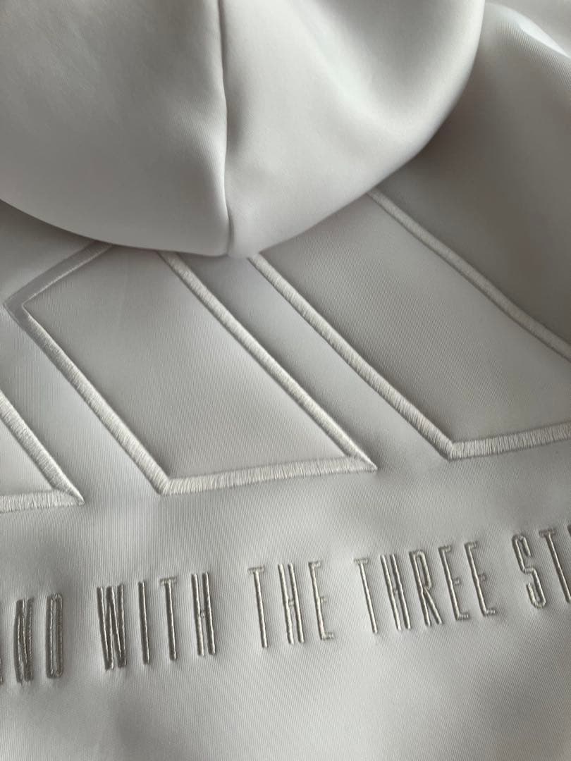 新品⛳️アディダスゴルフビッグロゴダンボールニット&プリーツスカート　L