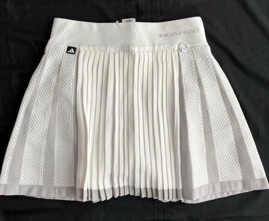 新品⛳️アディダスゴルフビッグロゴダンボールニット&プリーツスカート　L