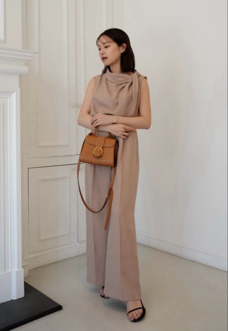 【専用】laubeblanc Side Bow-tie Combinaison