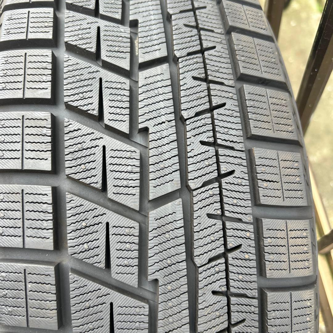スタッドレスタイヤ225/60/17 2022年製　34週