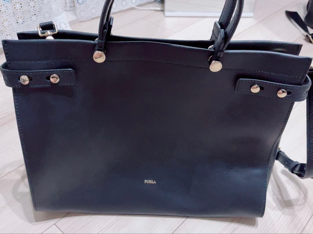 早い者勝　フルラ　FRULA ビジネスバック　黒　美品