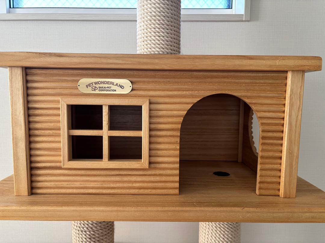 【値下げ】日本国産 家具調キャットタワー　〜ガリッコ〜